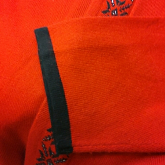 🎄 STUNNING JEWLED EMBELLISHED SWEATER - Picture 6 of 7